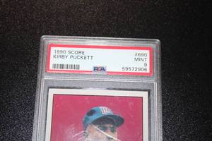 lot 59 image: 1990 Score Kirby Puckett #690 PSA 9