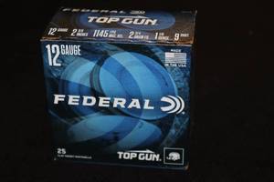 lot 20 image: Lot of (1 Box) Federal Top Gun 12 Gauge 2-34 1-18oz Clay Target Shotshells 25-count ( 25 total items )