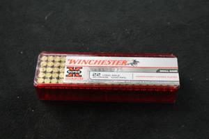lot 261 image: Lot of (1 Box) Winchester Super X 22 Long Rifle 40gr Power-Point Copper Plated Small Game Cartridges 100-count ( 100 total items )