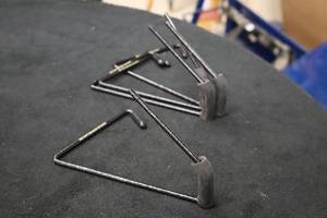 lot 473 image: Lot of (4) In-Barrel Countertop Pistol Holders Single-Gun