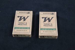 lot 192 image: Lot of (2 Boxes) Winchester M855 Green Tip 5.56mm 62gr Full Metal Jacket Target & Practice Cartridges 20-count ( 40 total items )