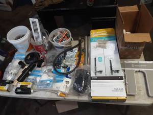 lot 16 image: large lot of assorted hardware some new