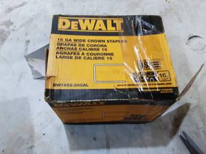 lot 30 image: almost full Case of 2000 dewalt 16ga wide crown staples