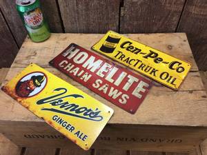 3 Old-Look Metal Signs