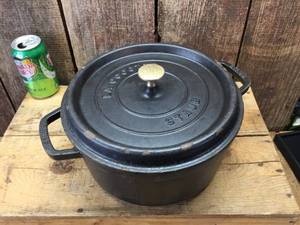 STAUB Cast Iron 10 14 Pot with Lid