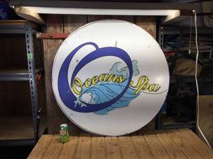 OCEANS SPA Round Acrylic Sign