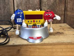 M&Ms Alarm Clock Radio