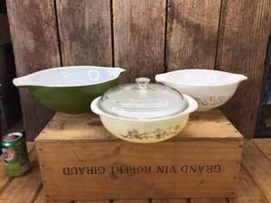 Pyrex Large Bowls