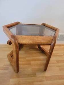 lot 1 image: Mid Century Hexagon End Table by Lou Hughes.