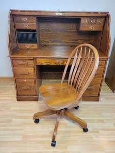 lot 3 image: Winners Only Oak Roll Top Desk with Matching Chair.
