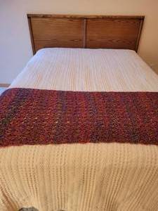lot 38 image: A full size Bed complete with Bedding