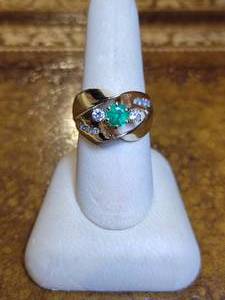 lot 67 image: 14k Yellow Gold Ring. Diamonds & Green Center Stone. Ring Size 8 14.
