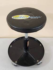 lot 62 image: Adjustable Height Rolling Shop Stool
