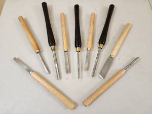 lot 66 image: Assorted Woodworking Lathe Tools