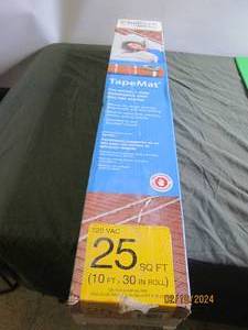 tape mat 25 sqft...