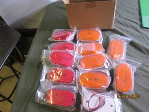 new trailer lights 5 red and 7 yellow
