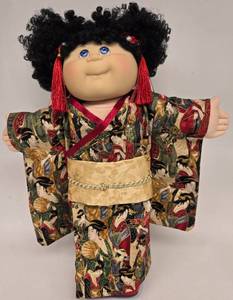 lot 125 image: 2009 Play Along Cabbage Patch Japanese Girl Doll