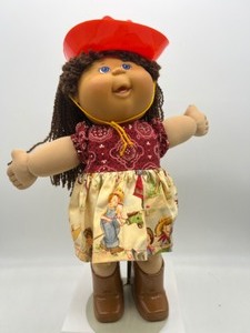 lot 78 image: Cabbage Patch Play Along PA-11 Cowgirl Brunette Kinky Haired Blue Eyed Girl Doll
