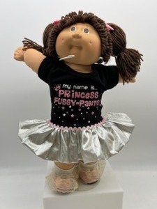 lot 89 image: Vintage CABBAGE PATCH Loop Bangs Doublre Ponytails in a Princess Tutu HM#2