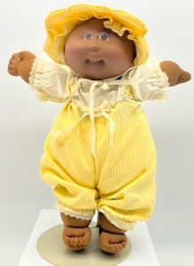 lot 164 image: Vintage Preemie CABBAGE PATCH Paci Boy Doll Baldy Brown Eyes in CPK Overalls HM#4