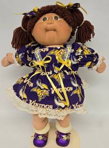 lot 145 image: Vintage Cabbage Patch Vikings Girl Doll - Made in Hong Kong