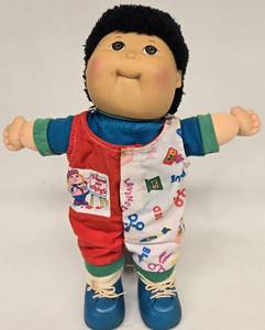 lot 207 image: Vintage 1991 CPK Preschool Kid by Hasbro