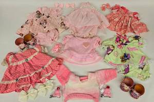 lot 225 image: 6 Pinks & Green Cabbage Patch Doll Outfits - Original & Handmade