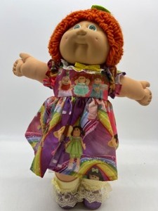 lot 184 image: Vintage CABBAGE PATCH Red Head Poodle Hair Girl w Green Eyes CPK Print Dress HM#2