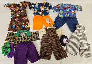 lot 232 image: 6 Cabbage Patch Outfits M&Ms, Dwarfs, Cars, Mardi Gras & Bibs