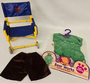 lot 266 image: Vintage BUILD A BEAR Wheelchair & Clothing 