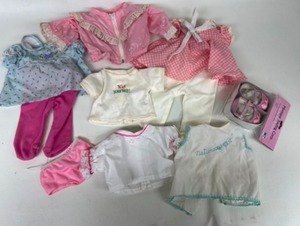 lot 244 image: Vintage CABBAGE PATCH Clothing Piece including a Rare Pink Girls Jacket & More