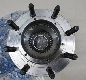 lot 246 image: KUSATEC MOOG, 515081 Front Wheel Bearing and Hub Assembly Compatible with Ford F-250 F-350 Super Duty 4WD wSRW 2005 2006 2007 2008 2009 2010, 8 Lug Bolts wABS, NEW