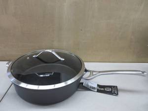 lot 263 image: Calphalon Contemporary Nonstick 5-Quart Saut with Glass Lid NEW SCRATCHES, DENTED, STILL GOOD FOR USE