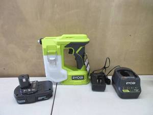 lot 302 image: Ryobi One 18V Cordless Handheld Sprayer Kit with (1) 1.5 Ah Battery and Charger NEW, TESTED, WORKS