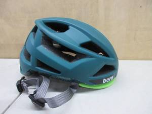 lot 354 image: Bern, Brentwood Cycling Helmet with MIPS, Multiple Impact Protection, Compass Dial Adjusted Fit NEW