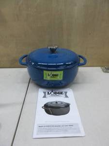 lot 361 image: Lodge 4.5 Quart Enameled Cast Iron Dutch Oven with Lid  Dual Handles  Oven Safe up to 500° F or on Stovetop - Use to Marinate, Cook, Bake, Refrigerate and Serve  Cornflower Blue NEW