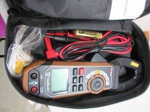 lot 376 image: Southwire - 65031640 CLAMP METER 400A ACDC 21530TBlackBrown NEW BUT DUSTY FROM SITTING IN WAREHOUSE. NOT SURE IF WORKS.