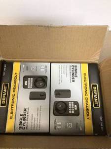 Lot of 6 Defiant Single Cylinder Square Electronic Keypad Deadbolt Matte Black Customer Returns See Pictures