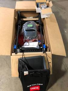 Toro Recycler 21466 22 60v Battery Self Propelled Lawn Mower Kit Mower Customer Returns See Pictures