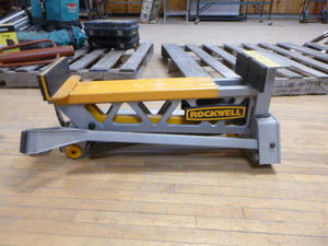 Rockwell Jaw Horse