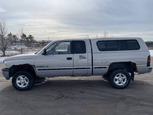 1999 Dodge RAM 1500 Laramie SLT - 4X4