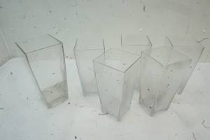 6 Vases