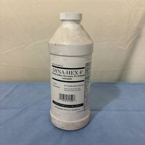 1 Case (8 each) NEW Dyna-Hex 4 Chlorhexidine Gluconate 4% Antimicrobial Solution Skin Cleanser -&nbspPotent Antiseptic Soap&nbspExpiration 624 Open Box Dust Covered