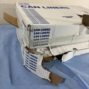 2 Cases (100case) NEW Heritage H8046AC 40 x 46 40-45 Gallon Natural Durable Linear Low-Density Garbage Trash Can Liners - Clear -&nbspLinear Low provides greater film strength and superior puncture and tear resistance - Both Boxes Have Damage