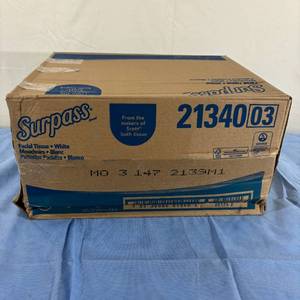 1 Case&nbsp&nbsp(30 boxes per case)&nbspNEW Surpass 21340 2-Ply Facial Tissue - White - (dented box)