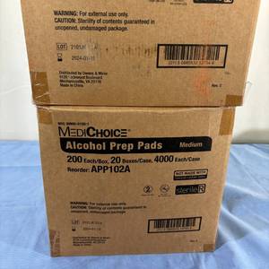 1 12 Cases (4000 each per case) NEW MediChoice APP102A 1.19 x 2.63 2-Ply Sterile 70% Isopropyl Alcohol Saturated Prep Pads - Size Medium - Expiration 124