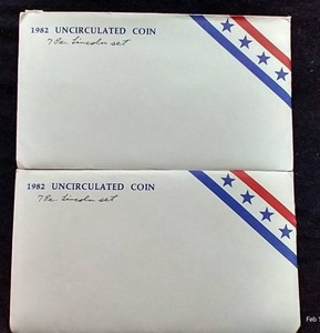 (2) 1982 Uncirculated Penny Sets