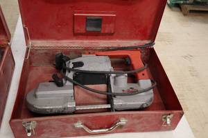 lot 558 image: Milwaukee Heavy Duty Deep Cut Bandsaw 6230 with Metal Case