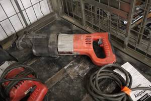 lot 581 image: Milwaukee Orbital Super Sawzall Heavy Duty Reciprocating Saw
