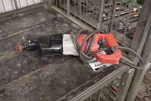 lot 582 image: Milwaukee Sawzall Reciprocating Saw